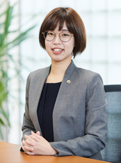 飛谷 茉由 Mayu Tobitani